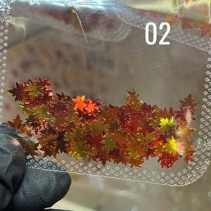 Decorazioni per Unghie 3D A10jet Foglie Autunnali, Adesivi per Nail Art Carini e Alla Moda in Resina Fai-da-Te con Retro Autoadesivo, Campione Gratuito - Product Image 2