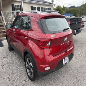 Hyundai Venue Limited 2024 IMPECABLE - Product Image 2