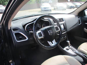 Dodge Avenger SXT LHD d'occasion 2013 - Product Image 2