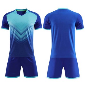 Conception personnalisée de vêtements de football pour adultes, ensembles d'uniformes en polyester de haute qualité, y compris un maillot et un short-Option OEM ODM - Product Image 6
