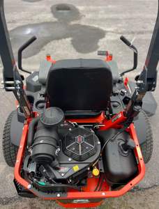 Kubota Z781 Aérateur de pelouse manuel Outil d'extérieur de qualité supérieure pour le compactage du sol et le drainage de l'eau - Product Image 5