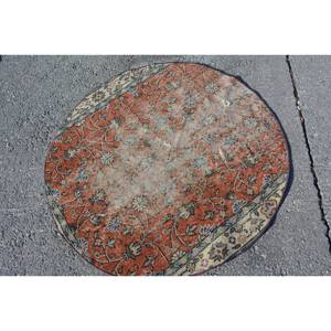 Alfombra Turca Vintage Ovalada Grande de 3.6 x 3.6 pies, Diseño Clásico Rojo Beige con Patrón Abstracto de Patchwork, Lana Ecológica y Látex de Pelo Medio - Product Image 4