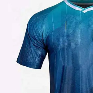 Uniforme de Fútbol Personalizado para Equipo, Manga Corta, Material Suave 100% Poliéster, Nuevo Diseño, Ligero, Secado Rápido, Transpirable para Adultos - Product Image 3