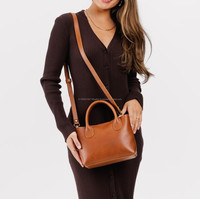 Bolso de Hombro Cruzado de Cuero Genuino para Mujer al por Mayor, Color Personalizado, Estilo Casual, Cierre de Cremallera Duradero, Logotipo Personalizado Elegante