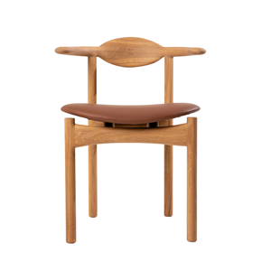 Silla de Comedor de Madera Maciza con Respaldo Esculpido Único y Asiento Acolchado de Cuero PU para Uso Comercial en Cafeterías, Restaurantes y Hoteles - Product Image 1