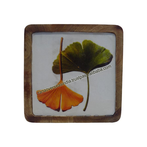 Plato de madera para servir de la mejor calidad, plato de madera con patrón Floral para aperitivos, dulces, frutas y más - Product Image 3