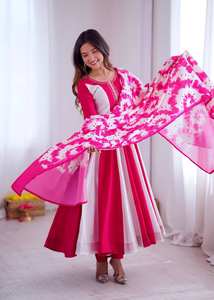 Traje de Estilo Dulce Otoñal con Falda Larga, Dupatta y Bordado de Seda Romana, Cintura Natural - Product Image 2