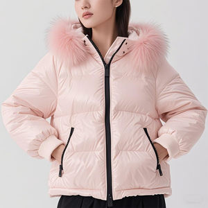 Chaqueta acolchada de invierno con logotipo personalizable 2025 para mujer, abrigo grueso a prueba de viento e impermeable de talla grande, abrigo cálido con diseño de burbujas - Product Image 4
