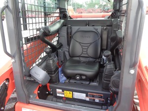 2025 Kubota SSV75 Skid Steer Loader-Chargeur compact puissant 74HP pour la construction et l'agriculture - Product Image 5