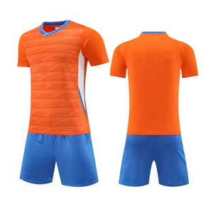 ชุดฟุตบอลคุณภาพสูง ออกแบบเองได้ ชุดกีฬา ชุดฝึกซ้อมฟุตบอล ชุดทีมเต็มรูปแบบ พร้อมโลโก้และชื่อ - Product Image 3