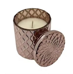 Pot à bougie en or rose gravé - Design moderne résistant à la chaleur et écologique pour la décoration de la maison pour les mariages et Pâques - Product Image 2