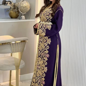 DESIGN ÉBLOUISSANT ET BEAU DU TRAVAIL DE BRODERIE ZARDOZI SUR UNE ROBE EN CAFTAN VIOLET ÉLÉGANTE AVEC POUR LA FÊTE ET LE MARIAGE = 2024 - Product Image 1