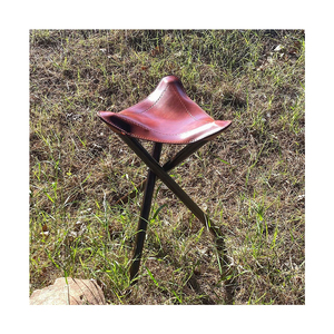 Chaises de pêche trépied en cuir personnalisées tabouret de camping en bois de nouveau style chaud sièges en cuir confortables pour la chasse - Product Image 1