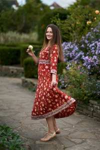 Robe Davina imprimée à la main, bohème, en pur coton, décontractée, occasionnelle, vacances, été, rouge beige, fabriquée à la main, mode éthique - Product Image 4