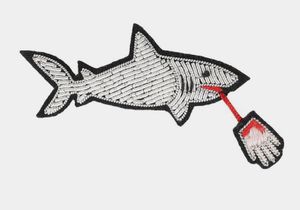 Vente en gros Nouveau design de qualité supérieure Broches en fil métallique brodé Belle dentelle arc-en-ciel Broche à la mode #0153 Prix bas - Product Image 6