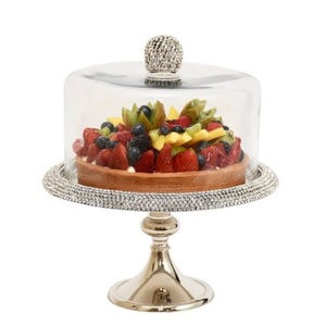 Base de metal redonda para tartas de cumpleaños y bodas, estilo único, para decoración de mesa, juego de dos con cúpula de vidrio, en venta. - Product Image 5