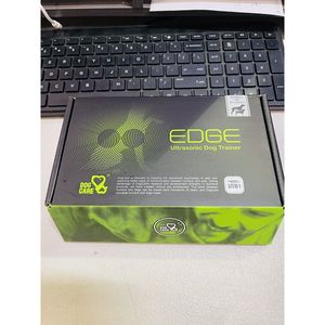 Appareil de dressage ultrasonique 2-en-1 pour chiens Contrôle des aboiements rechargeables avec deux haut-parleurs Couleurs personnalisées Plastique UT01 Soins pour chiens - Product Image 1