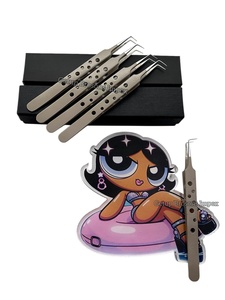 Meilleures pinces à extensions de cils à 90 degrés avec revêtement en poudre, design trou, avec logo personnalisé Powerpuff Girl Lash Tile, outil de beauté - Product Image 3