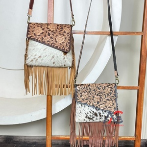 กระเป๋าถือสะพายข้างหนังวัวสำหรับผู้หญิงแบบเป็นเครื่องมือแฟชั่นใหม่กระเป๋าถือดีไซน์หรูสำหรับผู้หญิง - Product Image 1