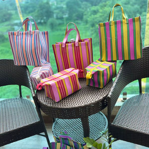 Fantaisie grandes pochettes cosmétiques étui mode recyclé plastique polypropylène Nylon sac pochette ensemble écologique fabriqués à la main sacs - Product Image 1