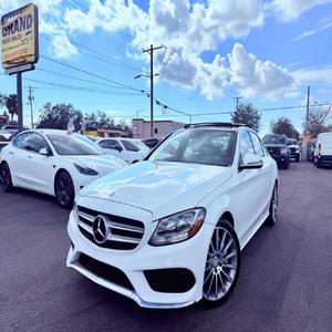 Mercedes-Benz Classe C 300 2016 en PARFAIT ÉTAT - Product Image 1