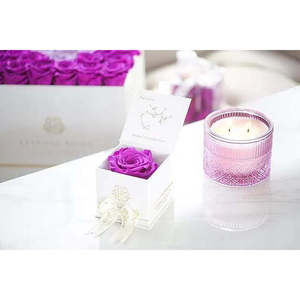 Astor Collection's Eternal Rose ARIES Gift Box for Valentine's Day - Product Image 4