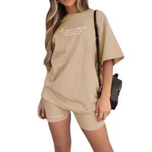 Shorts de cycliste solides pour femmes en gros, assortis à un t-shirt à manches longues surdimensionné, ensembles courts de qualité en deux pièces pour un usage décontracté - Product Image 4