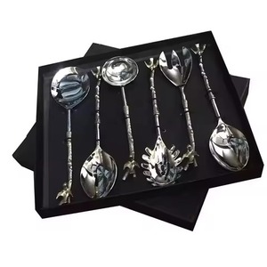 Increíble juego de servidor de ensalada completo de color, regalo de boda con diseño de resina largo, cuchara y tenedor con mango de nueva apariencia pulida - Product Image 6