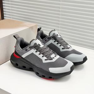 Chaussures de randonnée légères et respirantes, confortables, absorbant les chocs, antidérapantes, pour hommes, chaussures doublées de maille respirante, chaussures de créateur - Product Image 1