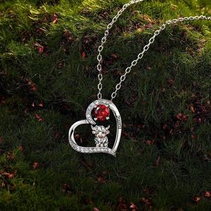 Collar Jeulia personalizado con forma de corazón de vaca de las Tierras Altas y piedra de nacimiento grabada, regalo para ella - Product Image 2