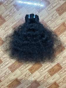 Fournisseur leader en Inde de cheveux indiens bruts de temple, Remy vierges, double trame, 100 grammes, directement des cheveux d'Inde du Sud - Product Image 2