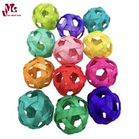 Jouets à mâcher en rotin et en herbe écologiques en gros, balles tressées pour petits animaux, multicolores
