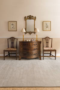 Alfombras modernas ecológicas de alta pila hechas a mano Princeville, alfombras de lana lisas pálidas, diseño intrincado sostenible para un toque único en el hogar - Product Image 2