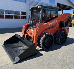 2021 Kubota รถตักขนาดเล็ก SSV75ลื่นไถลรถตักขนาดเล็กที่เชื่อถือได้74HP รถตักดินขนาดกะทัดรัดสำหรับการก่อสร้างและการเกษตร - Product Image 1