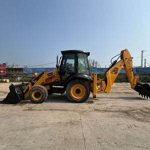 Nuevo Premium | Máquina de Construcción Todoterreno JCB 3CX Plus 4WD Usada, Equipada con Cucharón 4 en 1, Apta como Excavadora con Cargador de Ruedas 4x4 - Product Image 4