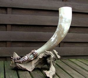 ฮอร์นสำหรับดื่มแบบชาวไวกิ้งฮอร์นธรรมชาติทำมือ - Product Image 1