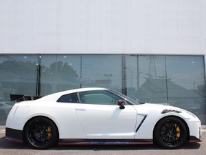 2020 Nissan GT-R Nismo R35 hatchback อัตโนมัติพร้อมเบาะหนังพวงมาลัยซ้าย18 - Product Image 2