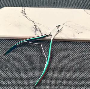 คีมตัดเล็บกรรไกรตัดเล็บเครื่องมือความงามแบบมืออาชีพทำจากสเตนเลสสตีล - Product Image 1