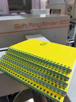 Kunststoffspulen-Notebook-Binde maschine Voll automatische Soft-Spiral-Notebook-Stanz binde maschine
