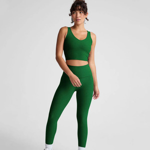 Nouveau design 2 pièces ensemble femmes Scoop-back Gym actif haut court taille haute élastique vert licou Sport soutien-gorge et Legging entraînement Yoga ensemble - Product Image 1
