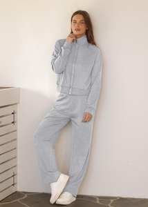 New Arrival Women Plus Size Casual Solid Tracksuits Workout Sports Autumn Wear Breathable Quick Dry Lightweight in Best Price - Product Image 3