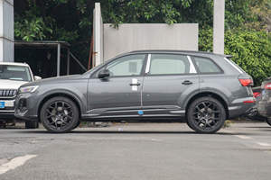 Q7 พรีเมียม รถเอสยูวีขนาดกลางสุดหรู เครื่องยนต์ V6 แบบธรรมดา ระบบไฮบริดอ่อน 48V ระบบขับเคลื่อนสี่ล้อแบบถาวร ระบบกันสะเทือนแบบปรับได้ ยูโร 6 ขั้นตอนที่ 5 - Product Image 4