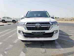 SEDÁN AUTOMÁTICO USADO BARATO 2021-2022, 7 CILINDROS, ASPIRACIÓN NATURAL, 7 VELOCIDADES, 4 PLAZAS, TRACCIÓN EN LAS CUATRO RUEDAS, ASIENTOS DE CUERO, TECHO SOLAR PANORÁMICO, EURO IV - Product Image 2