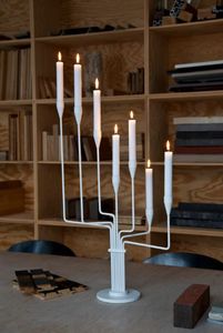 Bougeoir en métal décoratif fini en noir pour la maison et l'ornementation de Noël - Product Image 5