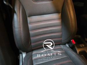 รถยนต์นิสสัน คิกส์ SUV มือสอง เครื่องยนต์ 4 ลิตร เทอร์โบ เกียร์อัตโนมัติ ขับเคลื่อนสี่ล้อ พวงมาลัยซ้าย เบาะหนังสีเข้ม ล้อแม็ก - Product Image 2