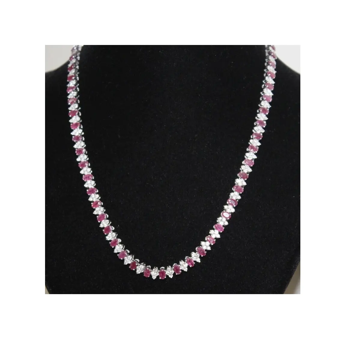 Latest Design 6.80 Ct Diamond Necklaces with 14 K Gold Fine Jewelry Necklaces for Special Occasion from India