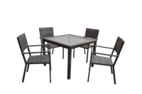 Ensemble de salle à manger d'extérieur en rotin PE, 1 table carrée en verre, 4 fauteuils, mobilier de jardin en osier, vente en gros