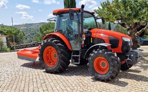 4WD 95HP รถแทรกเตอร์ Kubota มีห้องโดยสาร/C สภาพดีราคาไม่แพง - Product Image 3