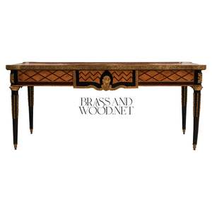 Mesa de Centro de Lujo con Incrustaciones de Madera en Forma de Diamante y Adornos de Latón Antiguo para Salas de Estar Clásicas y Prestigiosas - Product Image 2