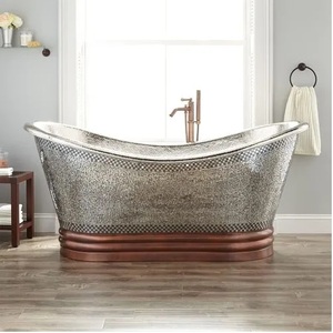 Bañera de baño de cobre de lujo brillante hecha a mano de cobre martillado Base con faldón Diseño de pie martillado independiente Venta al por mayor India - Product Image 4